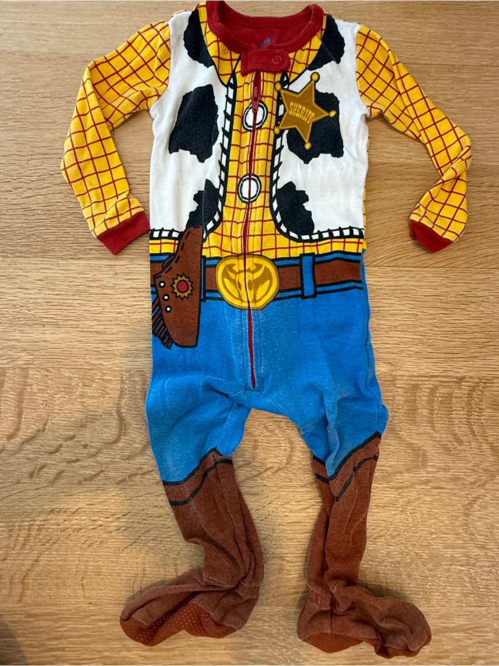 Disney Woody Sheriff Onesie Zip Costume Pajama size 12-18m, 100% Organic Cotton